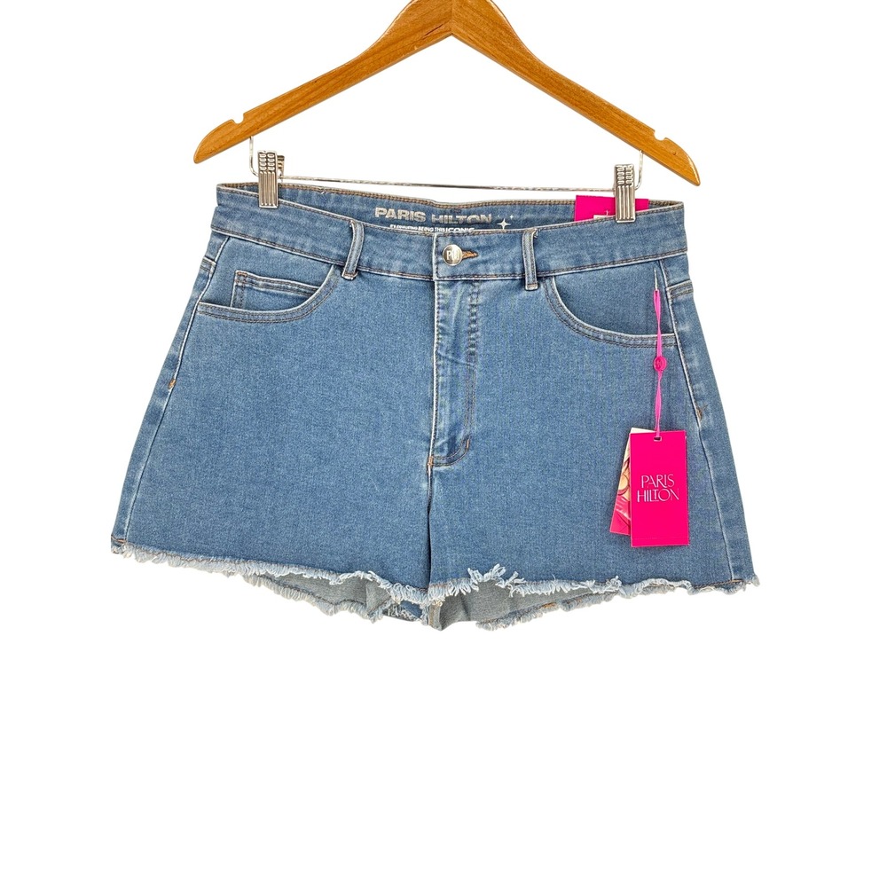 Paris Hilton Heart Back Pockets Denim Mom Shorts NWT Size XL Light Wash Cutoff - Picture 3 of 12